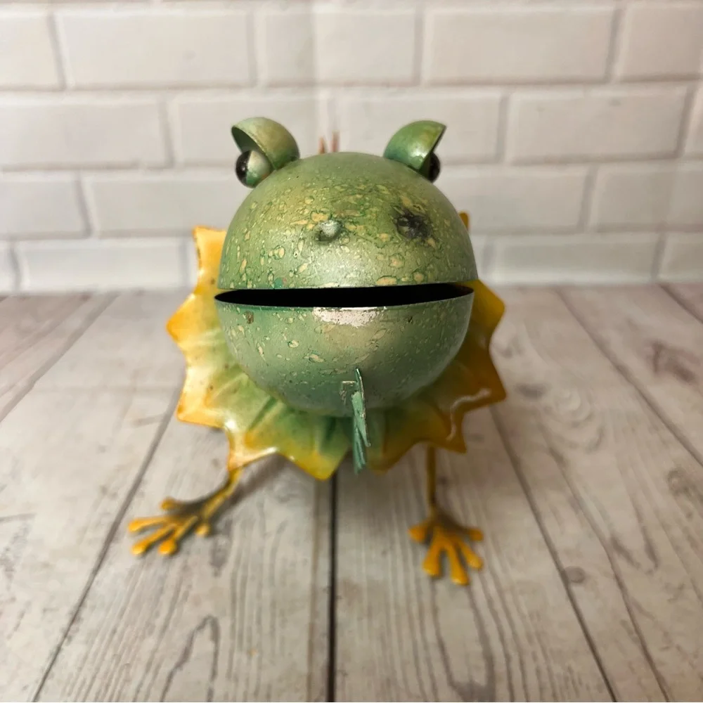 Gecko 12” Green Tiger Gecko Metal Indoor Outdoor Lawn Regal Art